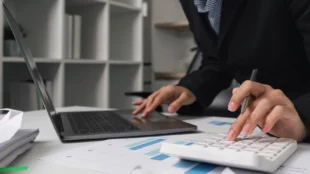 Aide à l’embauche d’un apprenti en 2026 : ce qui change pour les employeurs !